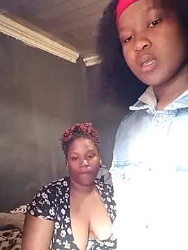 Diva-girl1 online show from April 24, 2026, 6:26 am