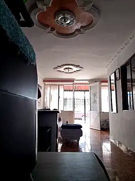 claabella online show from April 13, 2026, 4:44 pm