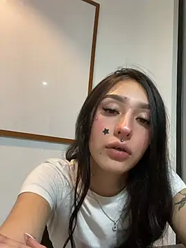 Snapshot of NickieCute- chatting on May 12, 2026, 8:04 pm NickieCute- online show from May 12, 2026, 8:04 pm