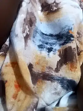 Beverlyswees online show from April 19, 2026, 2:18 pm