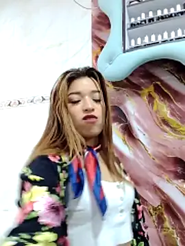 Snapshot of sally_candy chatting on April 13, 2026, 7:07 pm sally candy online show from April 13, 2026, 7:07 pm