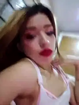 Snapshot of sally_candy chatting on April 15, 2026, 7:51 pm sally candy online show from April 15, 2026, 7:51 pm