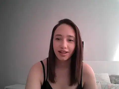 Snapshot of DarkMirel chatting on May 22, 2026, 1:31 pm DarkMirel online show from May 22, 2026, 1:31 pm