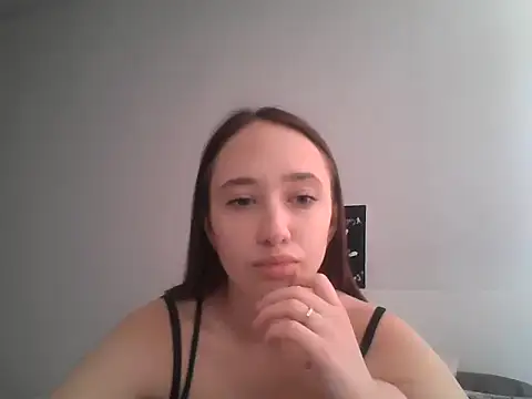 Snapshot of DarkMirel chatting on June 8, 2026, 11:22 am DarkMirel online show from June 8, 2026, 11:22 am