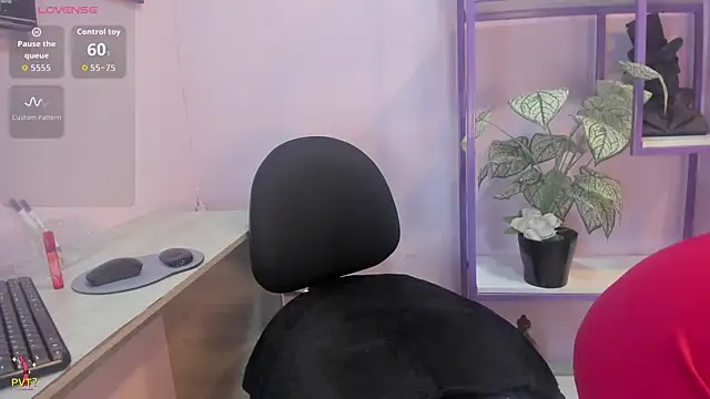 Snapshot of Eva__Milanoo chatting on May 1, 2026, 6:57 pm Eva Milanoo online show from May 1, 2026, 6:57 pm