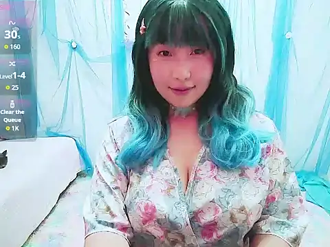 shusweetie online show from April 20, 2026, 7:04 pm