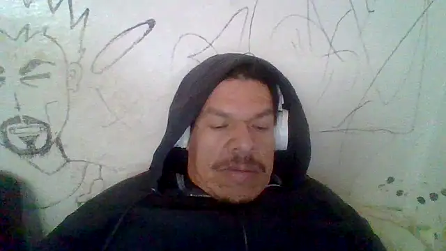 Snapshot of Oskr2024XXX chatting on November 19, 2025, 7:36 pm Oskr2024XXX online show from November 19, 2025, 7:36 pm