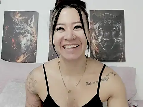 Snapshot of AngelMartinss chatting on April 25, 2026, 2:14 pm AngelMartinss online show from April 25, 2026, 2:14 pm