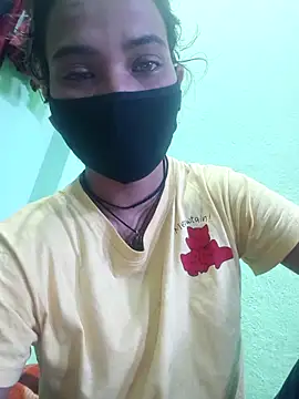 Priya7579 online show from April 19, 2026, 1:39 am