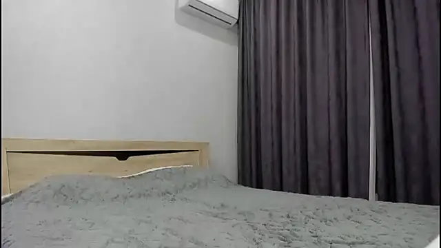 CandybbYY online show from April 19, 2026, 9:10 am