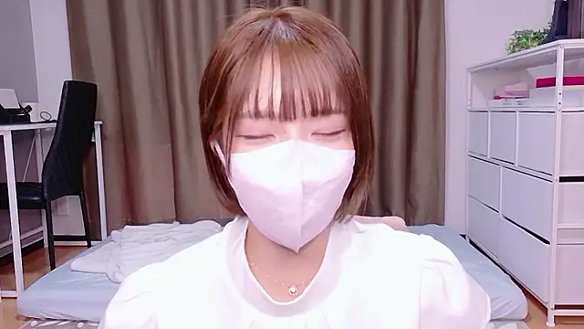 Snapshot of Saki_official chatting on June 29, 2026, 7:04 am Saki official online show from June 29, 2026, 7:04 am