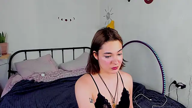 Snapshot of LiyaFly chatting on June 5, 2026, 2:34 pm LiyaFly online show from June 5, 2026, 2:34 pm