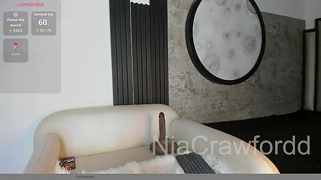 Snapshot of NiaCrawfordd chatting on April 30, 2026, 4:52 am NiaCrawfordd online show from April 30, 2026, 4:52 am