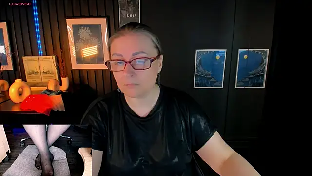 Alexandra Kind online show from May 10, 2026, 8:54 pm
