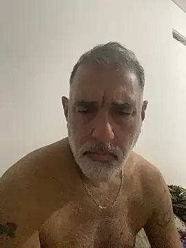 Calamar70 online show from April 14, 2026, 11:54 pm