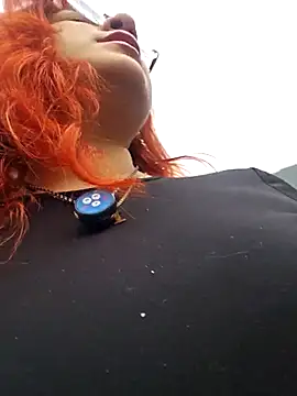 Snapshot of _eve_rivers chatting on April 14, 2026, 9:20 pm eve rivers online show from April 14, 2026, 9:20 pm