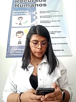 Snapshot of SOFIA-11_ chatting on May 1, 2026, 6:02 pm SOFIA-11 online show from May 1, 2026, 6:02 pm