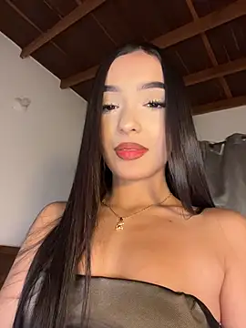 Snapshot of _mia_ferrer chatting on July 14, 2026, 2:00 am mia ferrer online show from July 14, 2026, 2:00 am
