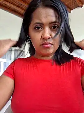 Snapshot of Ayla_Phone chatting on May 11, 2026, 4:04 pm Ayla Phone online show from May 11, 2026, 4:04 pm