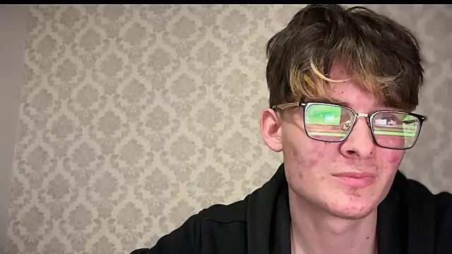 niksikori online show from April 16, 2026, 2:40 pm