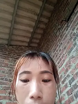 Elena Mia online show from May 20, 2026, 10:51 pm