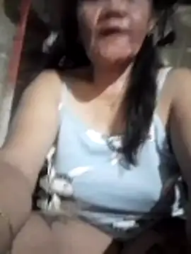 MARIPOSAPINAY online show from June 10, 2026, 1:34 pm