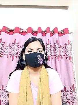 Silver Queen007 online show from May 3, 2026, 6:44 pm