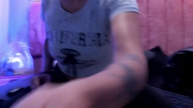 LunaArias online show from July 2, 2026, 10:16 pm