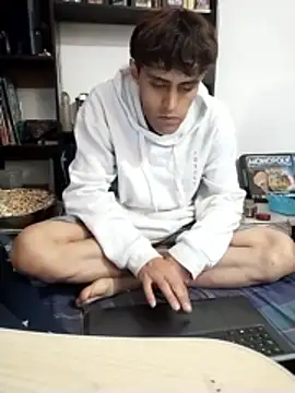 AoA-BoyStudent online show from April 15, 2026, 7:58 pm