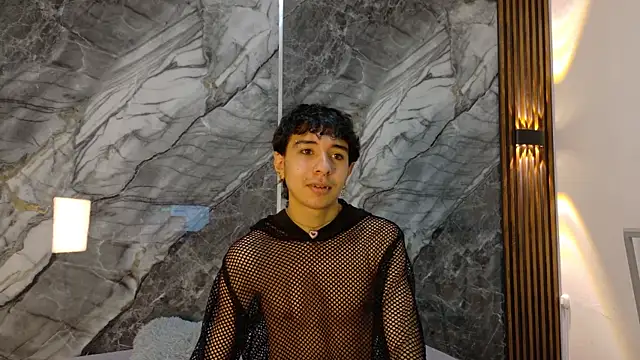 Snapshot of NoahWalker__ chatting on April 27, 2026, 11:08 am NoahWalker online show from April 27, 2026, 11:08 am