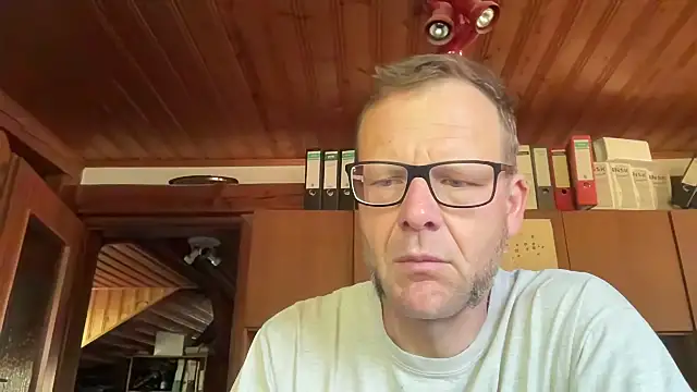 o florian o1 online show from May 26, 2026, 5:16 am