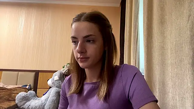 Snapshot of selianderol chatting on July 15, 2026, 7:37 am selianderol online show from July 15, 2026, 7:37 am