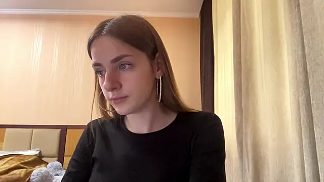 Snapshot of selianderol chatting on June 8, 2026, 11:22 am selianderol online show from June 8, 2026, 11:22 am