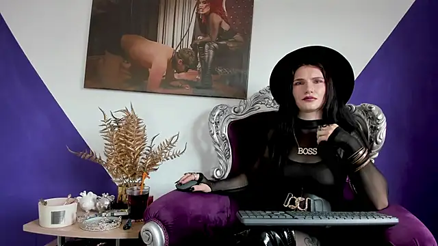 MistressKasandra online show from May 11, 2026, 2:56 pm