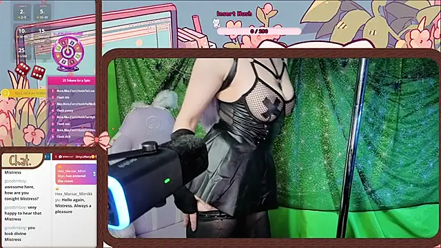 Snapshot of DirtyLilRatty chatting on August 4, 2026, 4:06 am DirtyLilRatty online show from August 4, 2026, 4:06 am