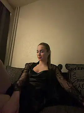 LeraTera154 online show from April 20, 2026, 7:48 pm