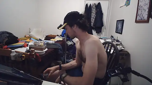 JohnnyMoves online show from May 30, 2026, 4:52 am
