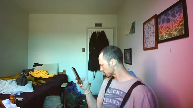 JohnnyMoves online show from June 25, 2026, 6:02 pm