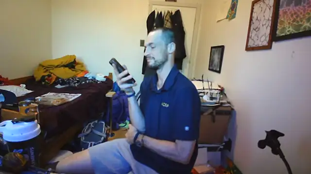 JohnnyMoves online show from June 11, 2026, 12:12 am