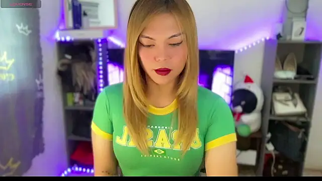 Snapshot of hannaBaby_lisyos11 chatting on June 14, 2026, 3:19 am hannaBaby lisyos11 online show from June 14, 2026, 3:19 am