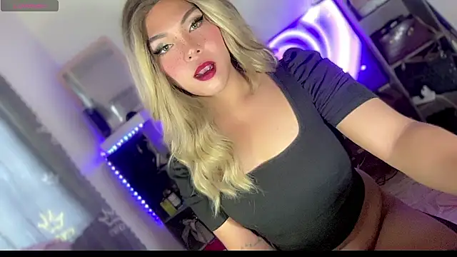 Snapshot of hannaBaby_lisyos11 chatting on June 23, 2026, 8:12 am hannaBaby lisyos11 online show from June 23, 2026, 8:12 am