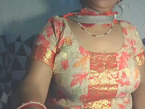 Hotty Bhabhi1 online show from May 6, 2026, 7:34 am