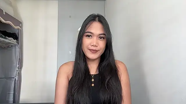 MaggieCahue online show from April 19, 2026, 3:07 am