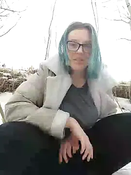 Snapshot of GloriaEvans chatting on March 20, 2025, 8:42 am GloriaEvans online show from March 20, 2025, 8:42 am