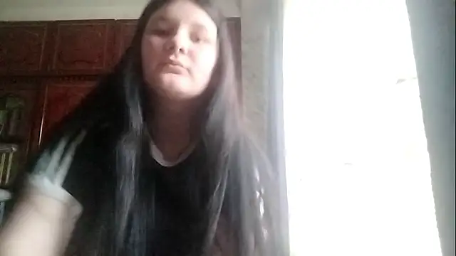 BeatriceMolands online show from May 3, 2026, 4:54 pm
