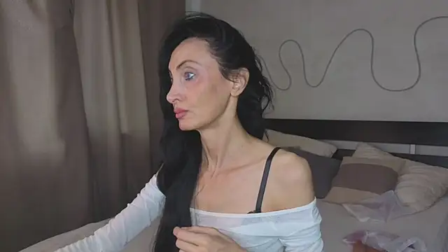 Snapshot of Avrora_Mars chatting on July 5, 2026, 9:16 am Avrora Mars online show from July 5, 2026, 9:16 am