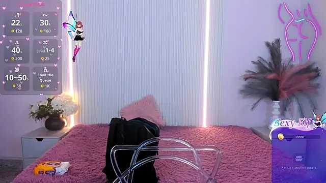 LucyWild8 online show from May 29, 2026, 8:04 pm