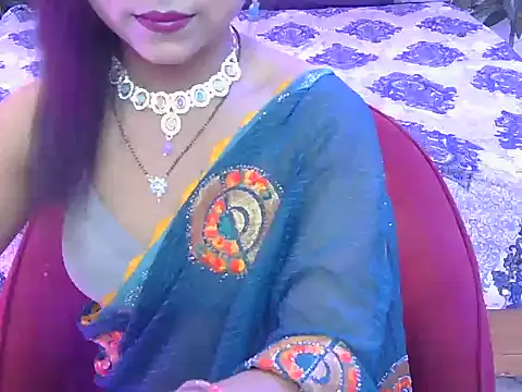 Snapshot of bold-fareen chatting on April 27, 2026, 10:02 am bold-fareen online show from April 27, 2026, 10:02 am