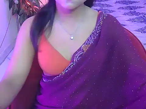Snapshot of bold-fareen chatting on May 25, 2026, 3:22 pm bold-fareen online show from May 25, 2026, 3:22 pm