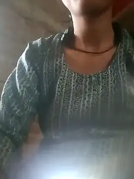 Kanika kumari01 online show from April 18, 2026, 10:39 am